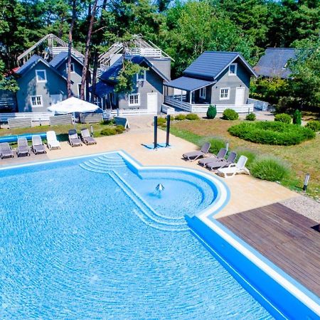 Apartamenty Przy Plazy Z Basenem Z Podgrzewana Woda I Mini Spa - Osrodek Kolonijno-Wczasowy Mewa Niechorze Exteriér fotografie