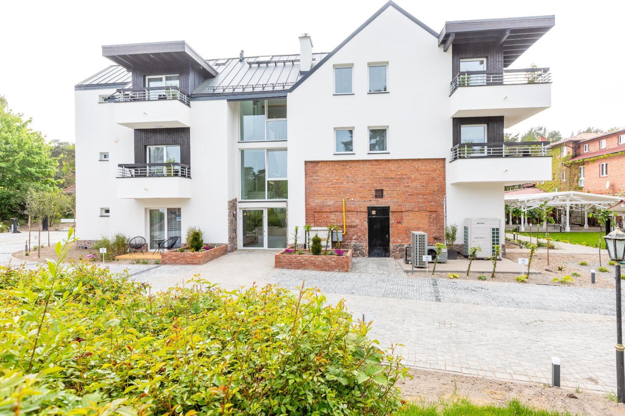 Apartamenty Przy Plazy Z Basenem Z Podgrzewana Woda I Mini Spa - Osrodek Kolonijno-Wczasowy Mewa Niechorze Exteriér fotografie