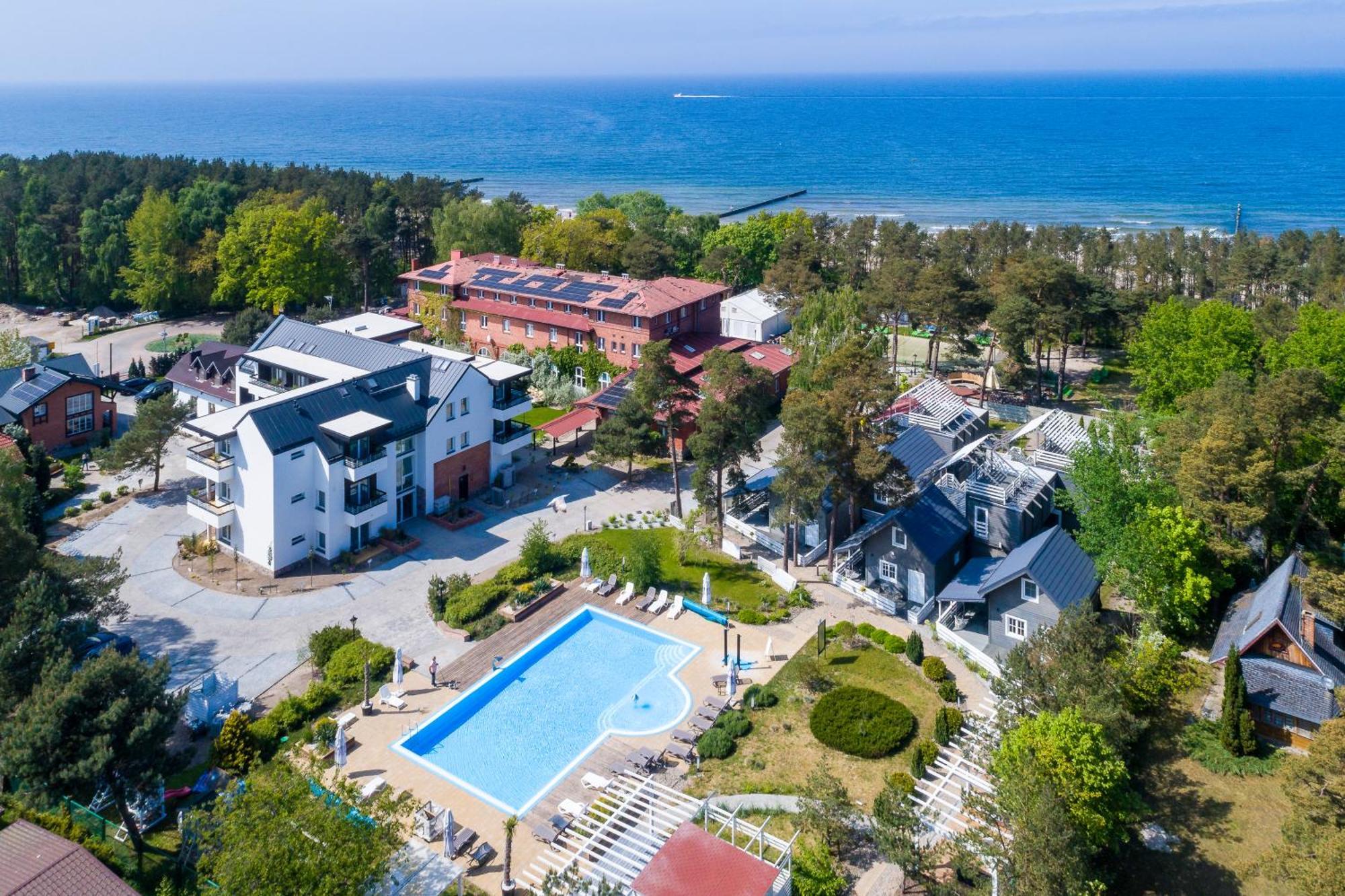 Apartamenty Przy Plazy Z Basenem Z Podgrzewana Woda I Mini Spa - Osrodek Kolonijno-Wczasowy Mewa Niechorze Exteriér fotografie